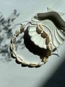 گردنبند صدفی